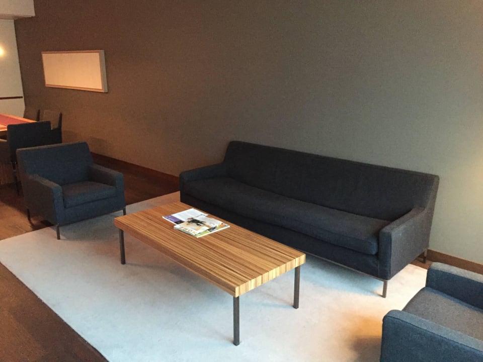 Wohnzimmer Radisson Blu Hotel Frankfurt