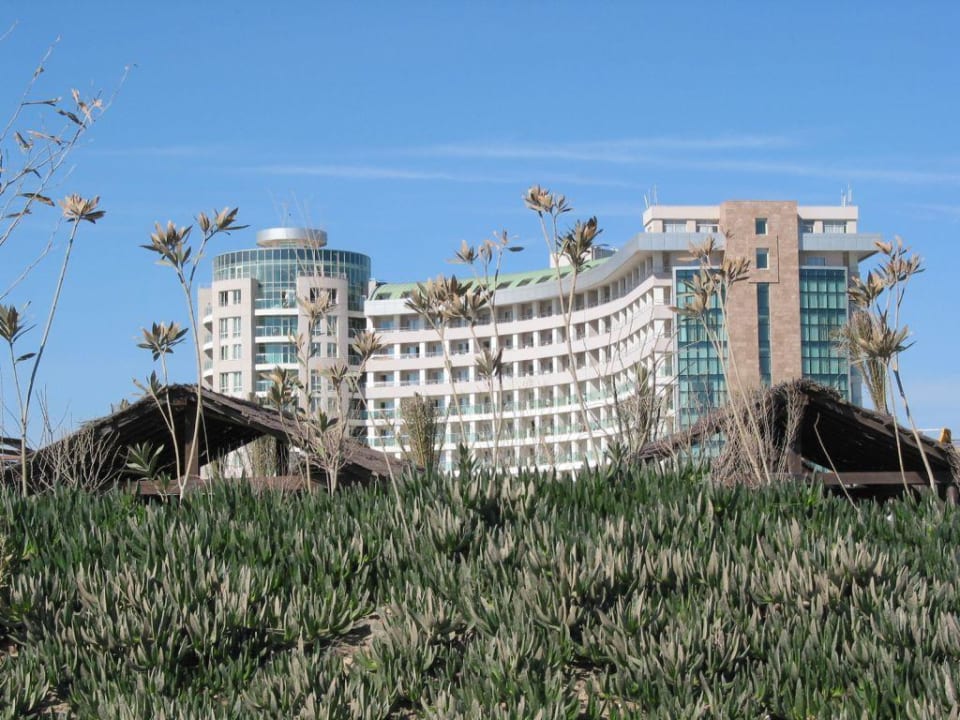 Hotel aus sicht vom Strand Sherwood Exclusive Lara