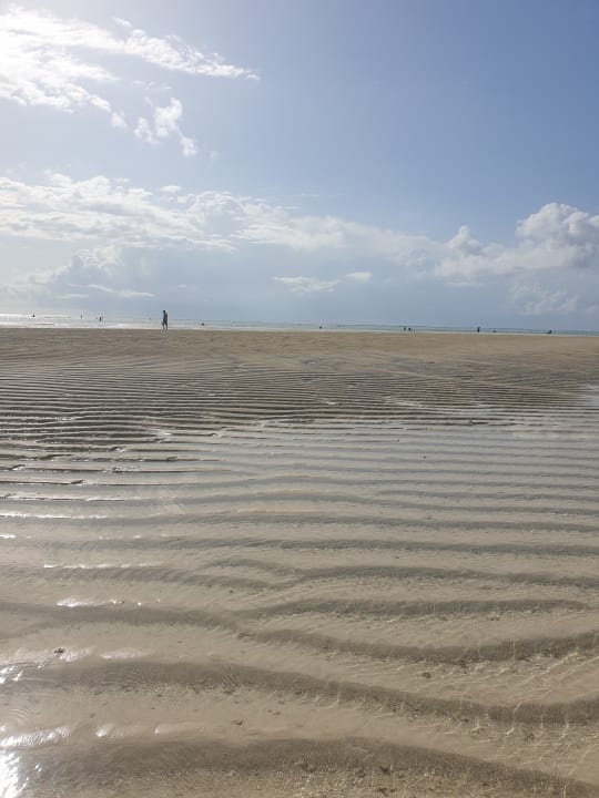 Strand Neptune Pwani Beach Resort & Spa