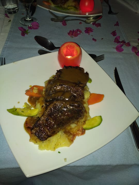 Restaurant Three Corners Sea Beach Resort