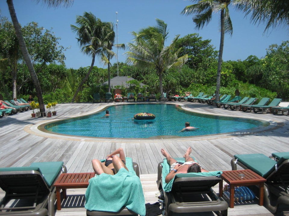 Pool des O-Bereichs Kuredu Island Resort & Spa