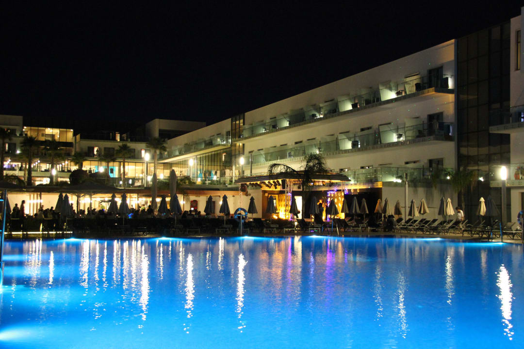 Blick zur Bühne Hipotels Gran Conil Hotel