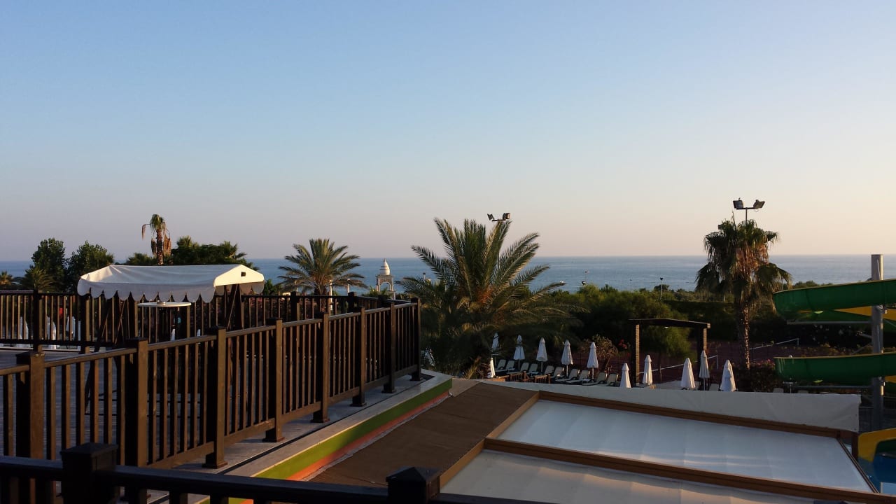 Aussicht ohne Ende. Alba Resort Hotel