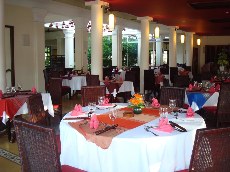 Schönes Restaurant Victoria Hoi An Beach Resort & Spa