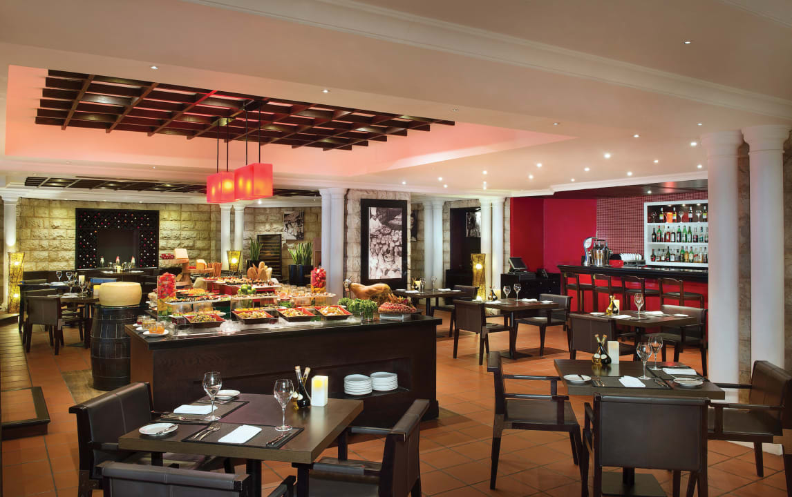 Gastro JA Beach Hotel