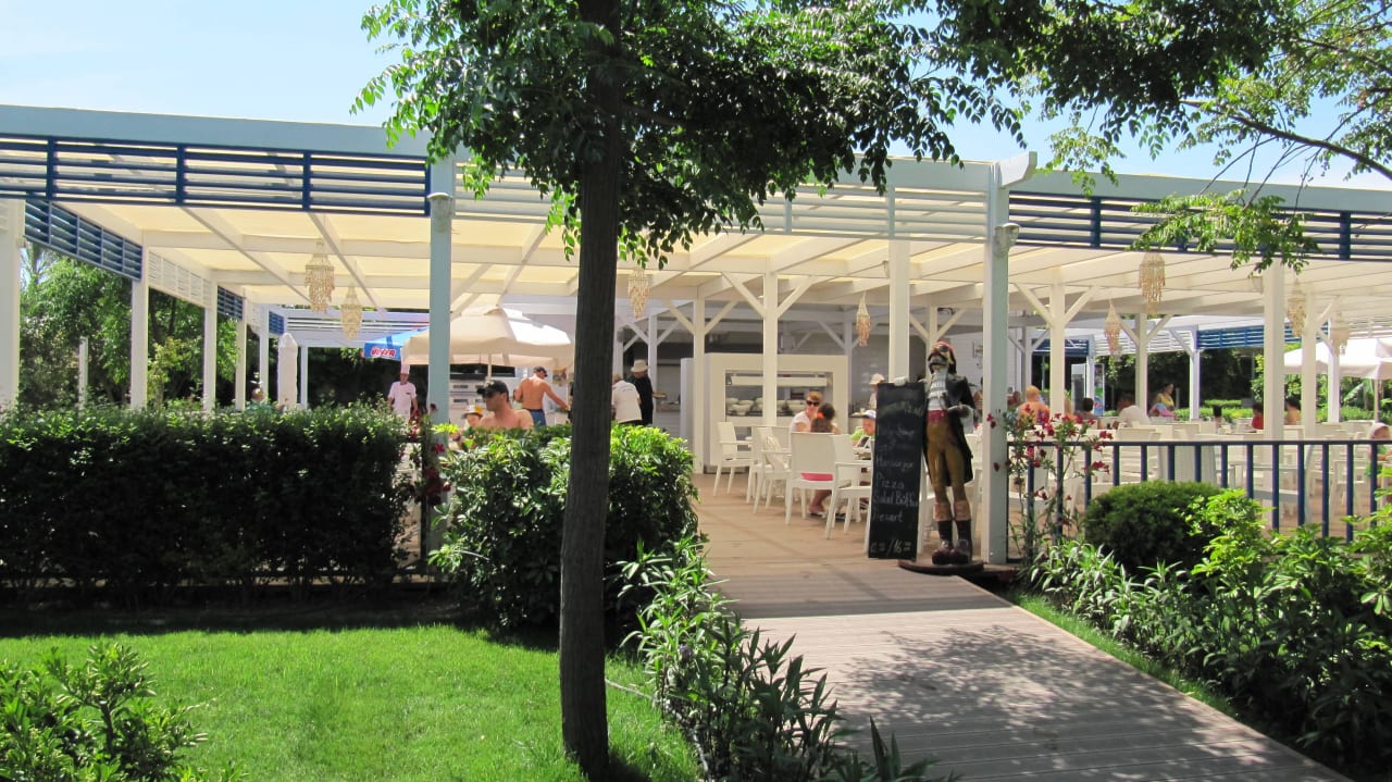 Snackbar am Strand Belek Beach Resort Hotel