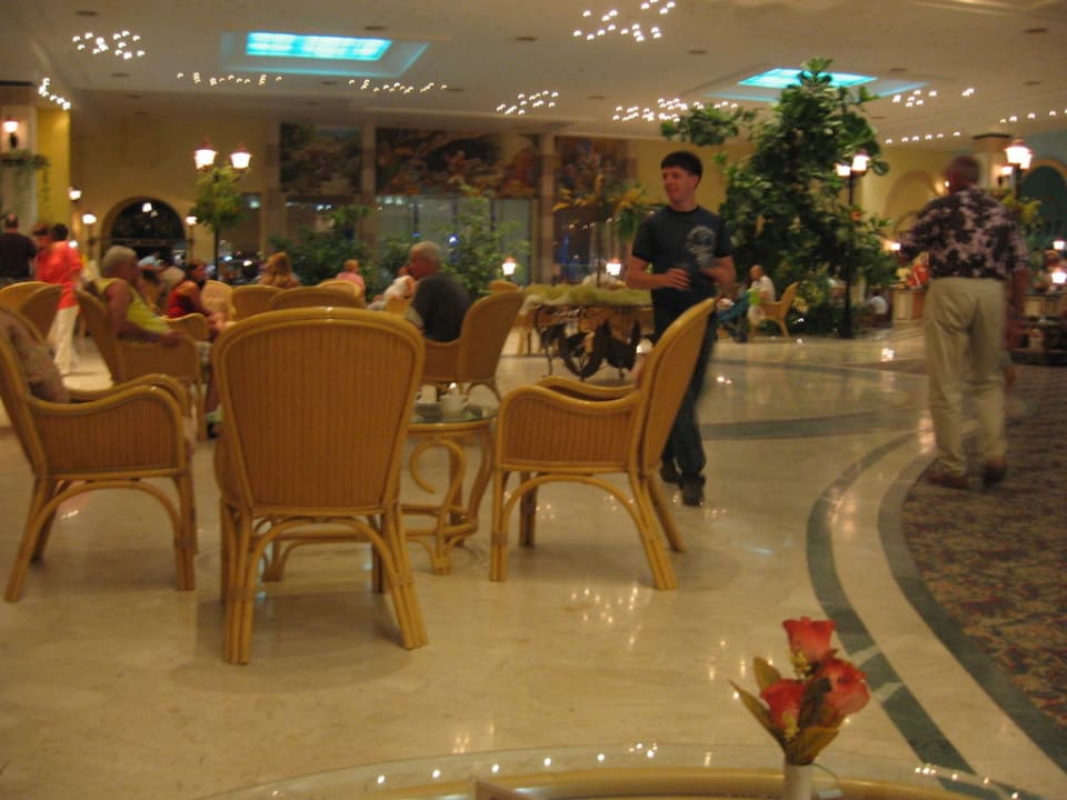 Холл_2 Ali Baba Palace Resort