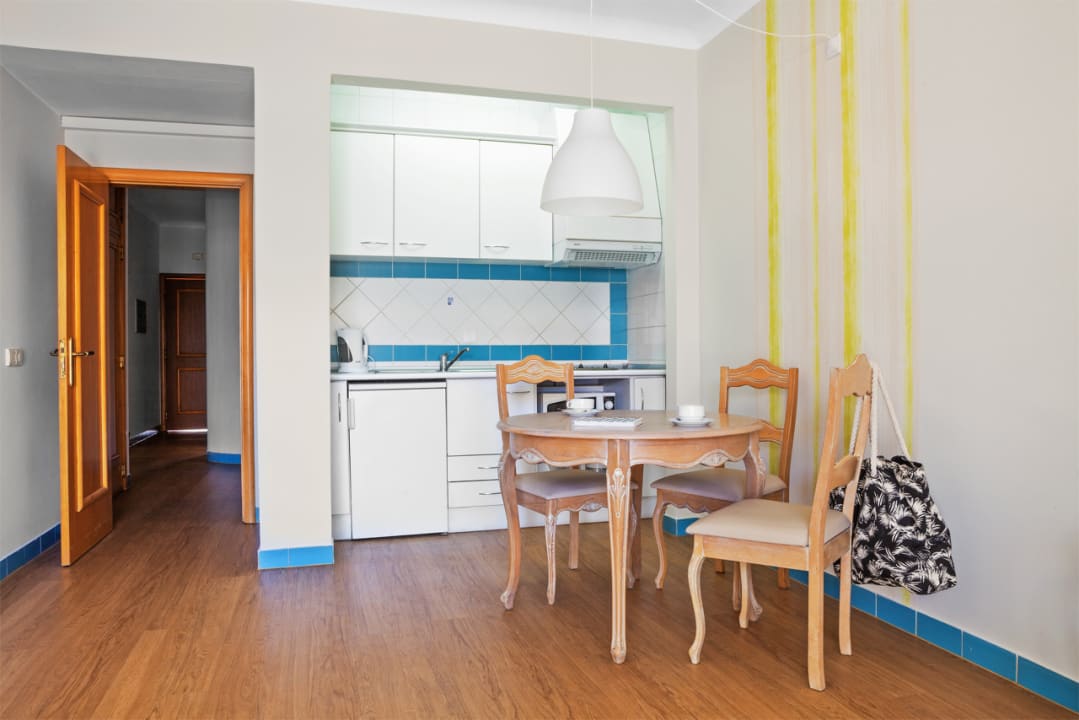 Zimmer Luna Miramar Club