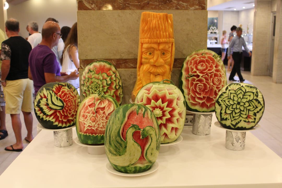 Rzeźby z arbuza Asteria Collection Side