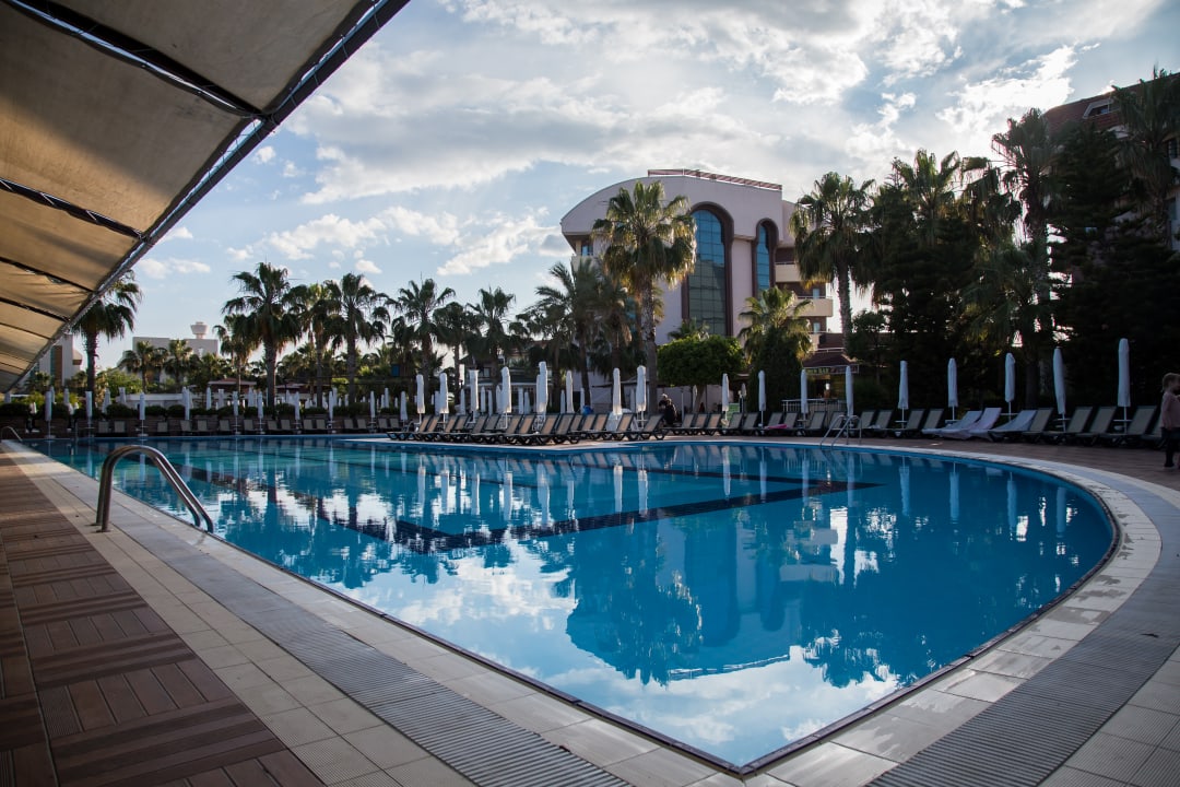 Pool Hane Family Resort