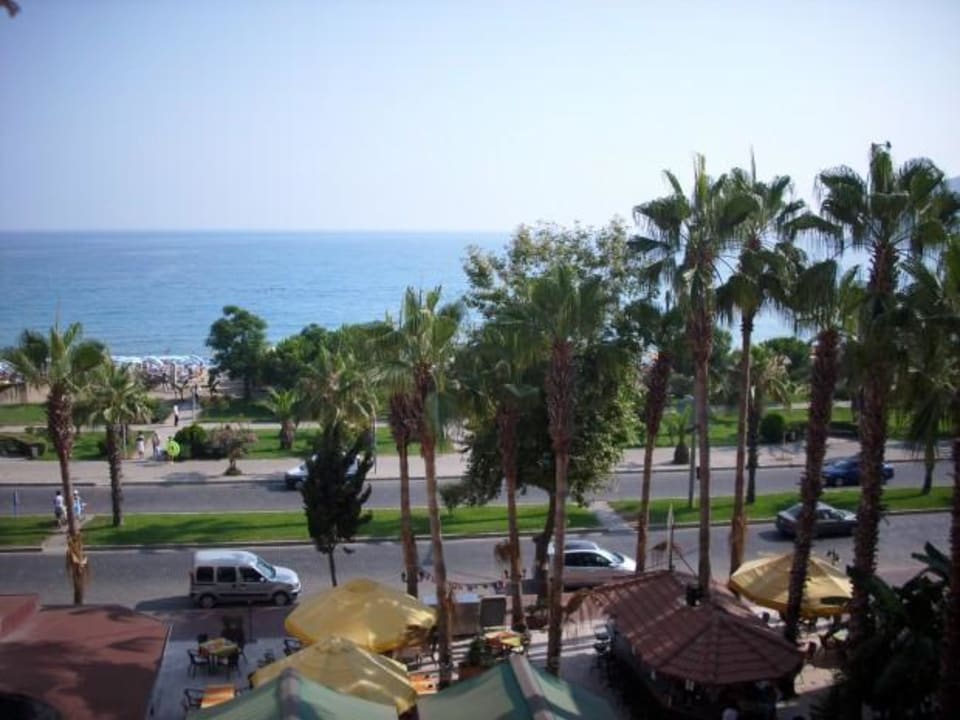 Ausblick vom Balkon Eftalia Downtown Hotel