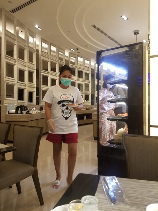 Gastro Grande Centre Point Hotel Terminal 21