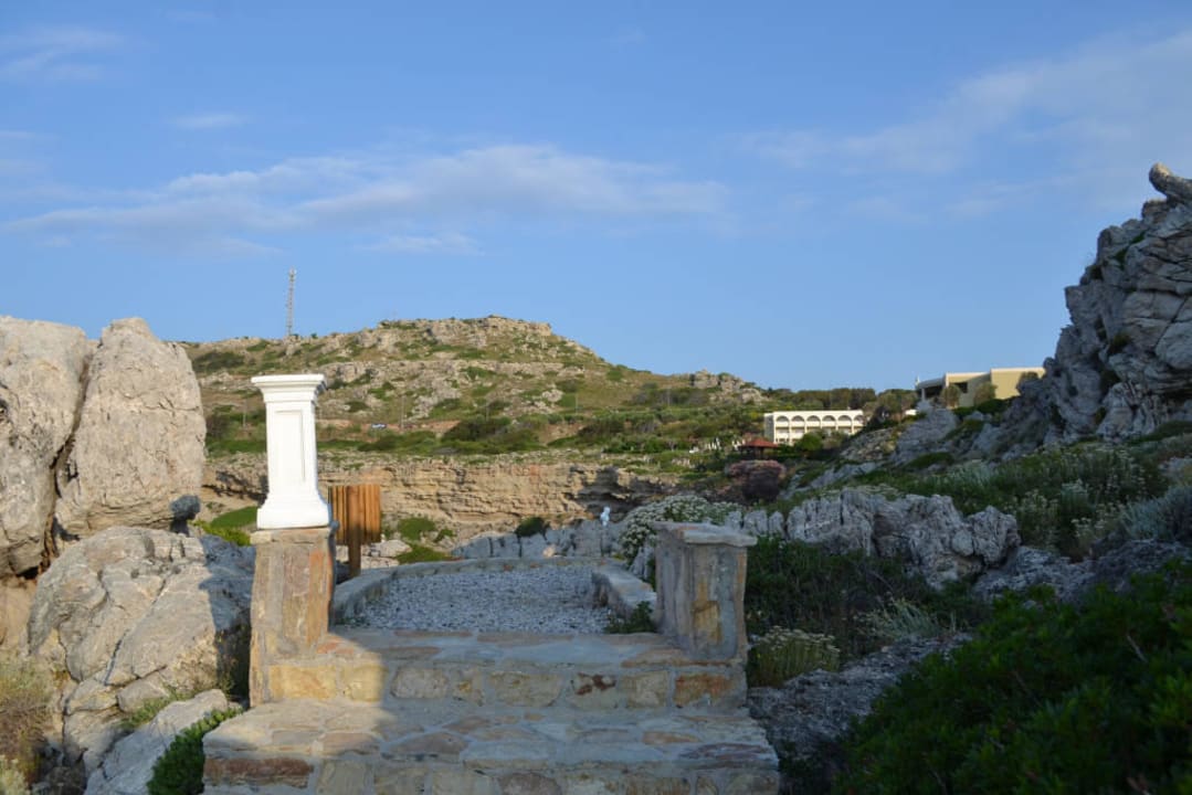 Droga na plaże Hotel Kalithea Horizon Royal