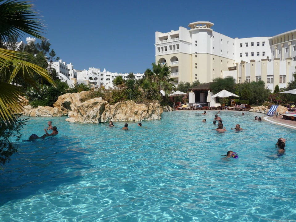 Wohlfühltag am Pool Medina Solaria & Thalasso