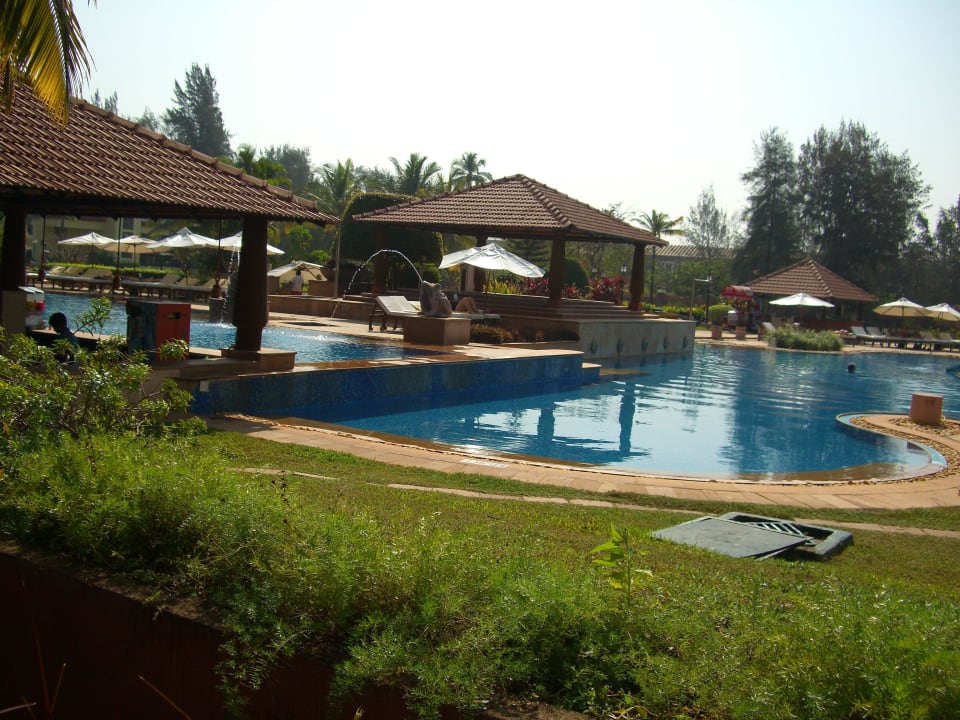 Teilansicht des Pools Hotel The Kenilworth Beach Resort