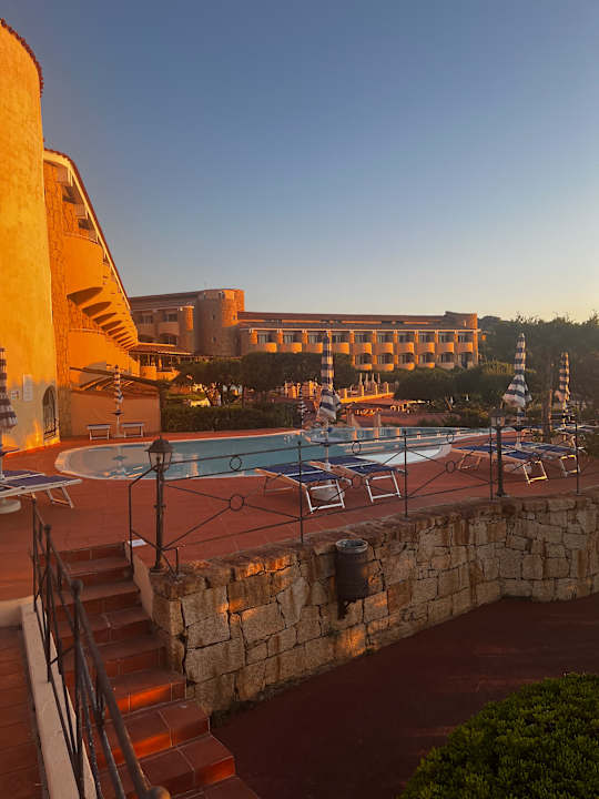 Außenansicht Grand Hotel Smeraldo Beach