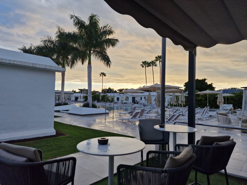 Gastro Club Maspalomas Suites & SPA