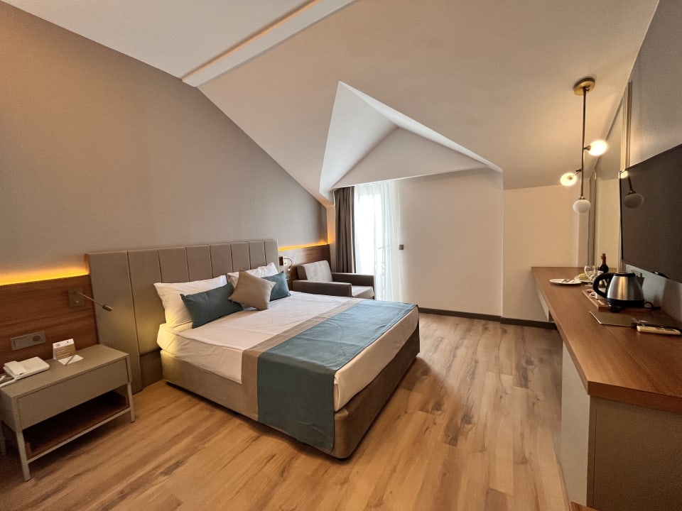 Zimmer Side Story Resort & Spa