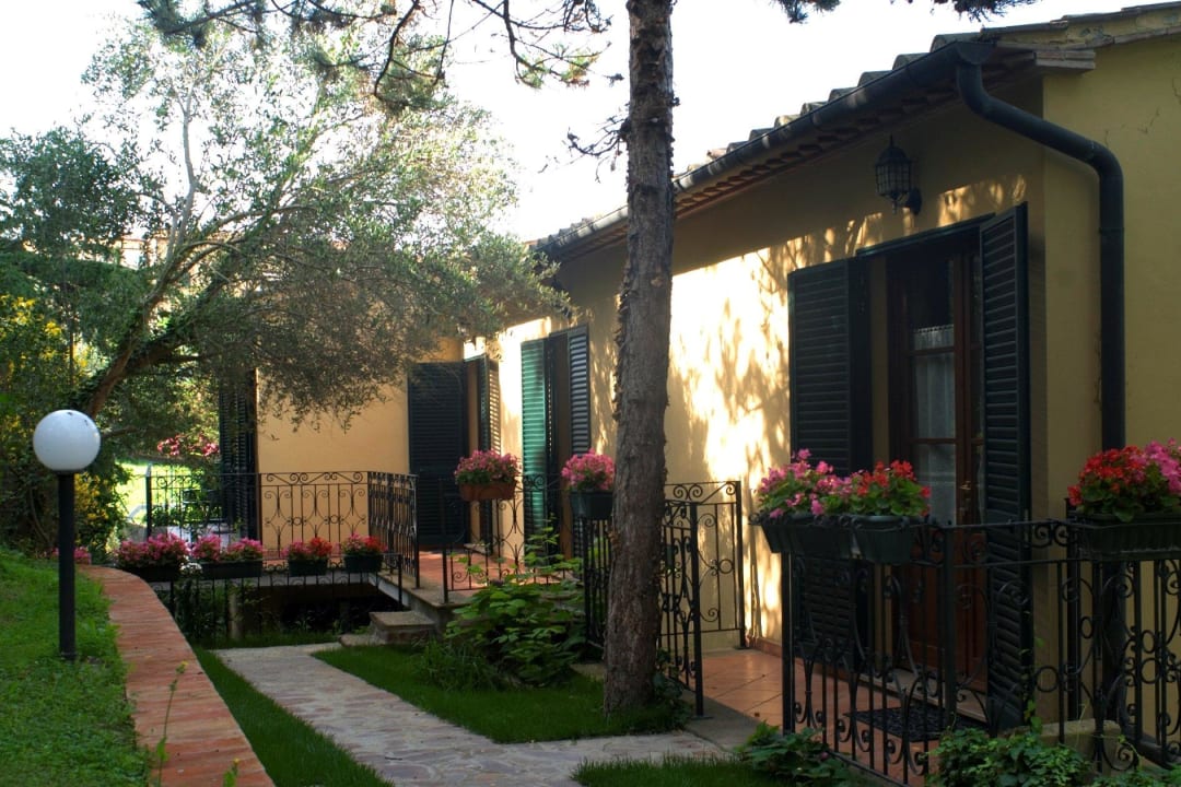 Residence Villa Elena. Dependences Villa Elena