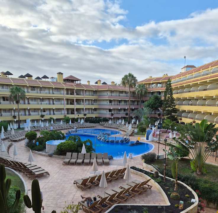 Pool HOVIMA Jardin Caleta