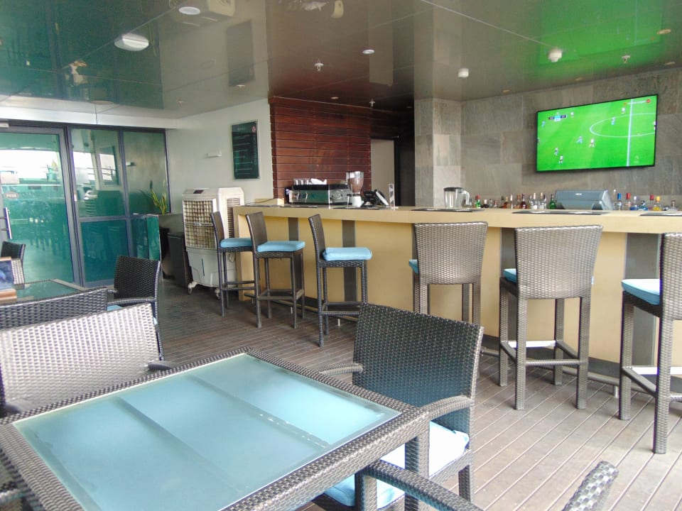 Gastro Legend Hotel Lagos Airport, Curio Collection By Hilton