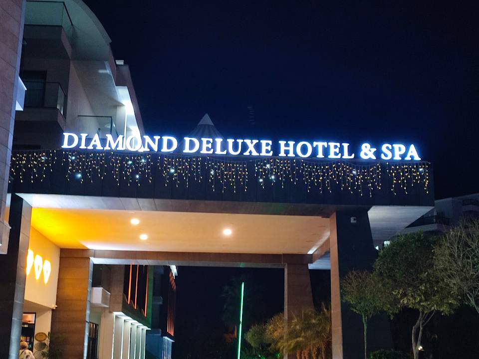 Außenansicht Diamond De Luxe Hotel & Spa