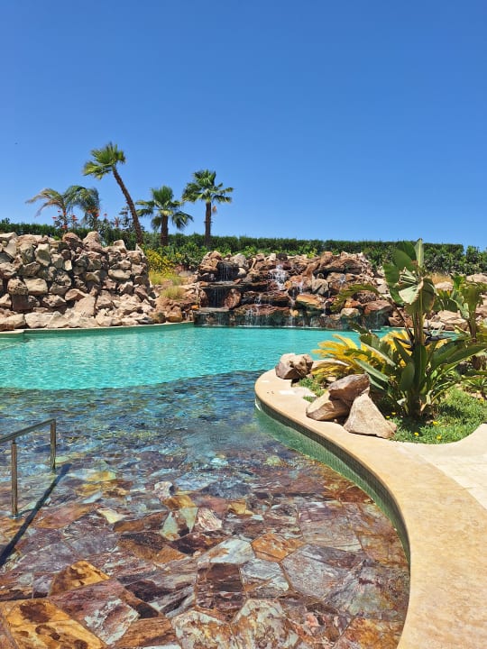 Pool Fort Arabesque Resort, Spa & Villas