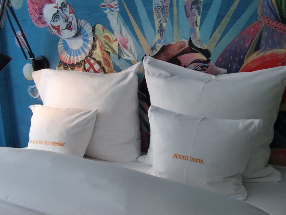 Bequemes Bett 25hours Hotel Wien beim MuseumsQuartier