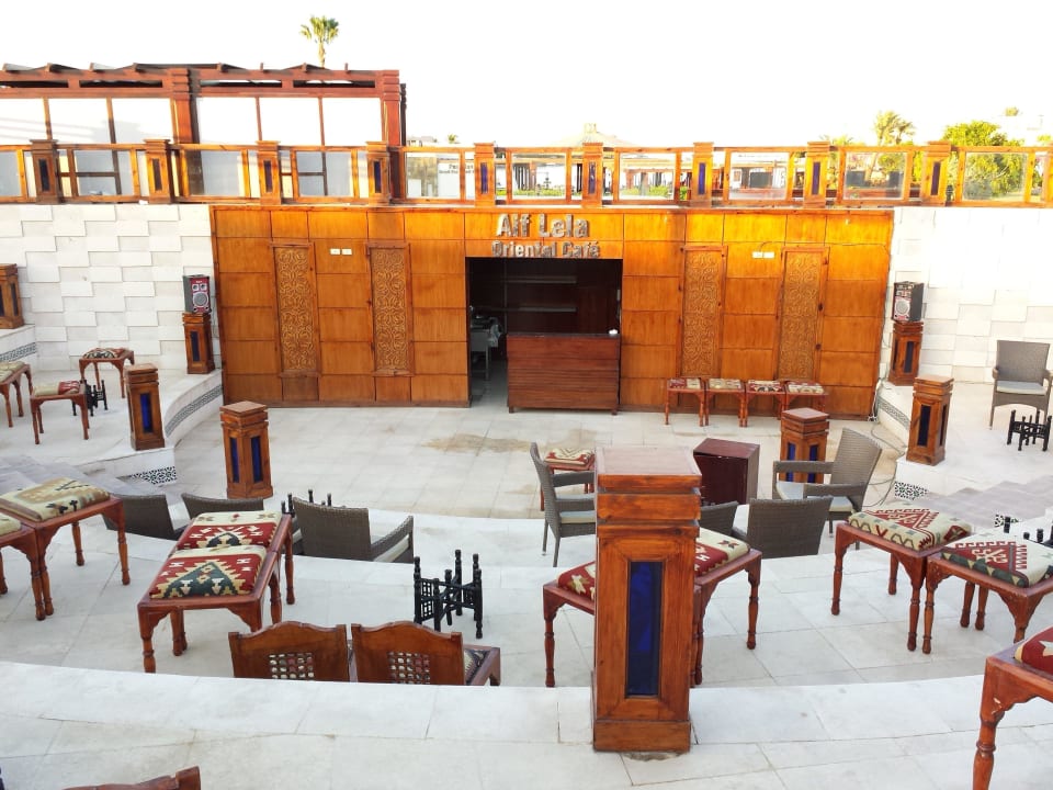 Oriental Bar SUNRISE Crystal Bay Resort