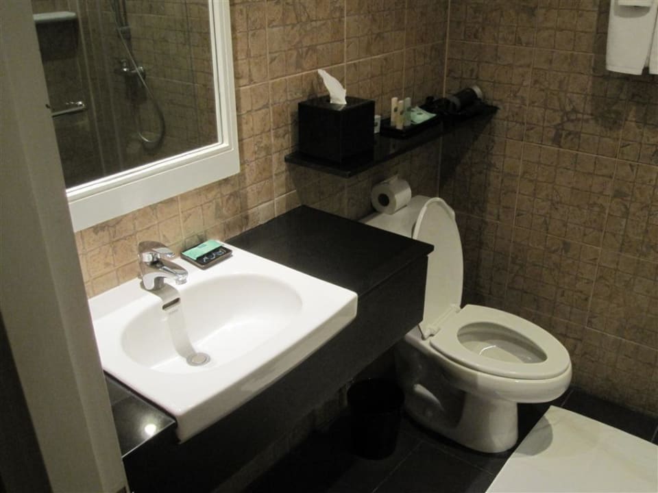 Badezimmer Holiday Inn Resort Phuket Surin Beach by IHG