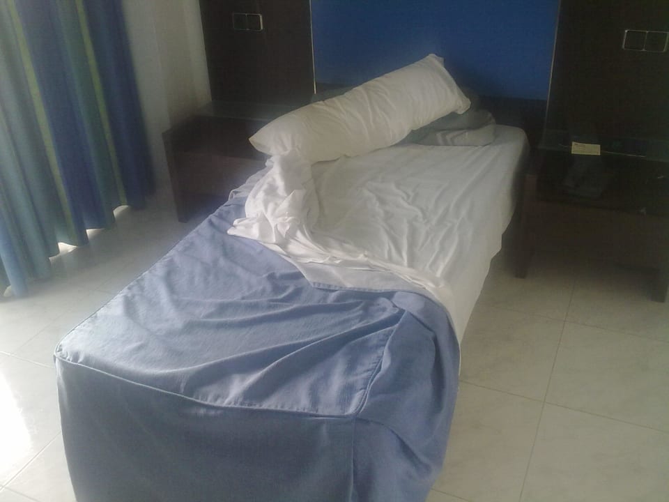 Mini cama Bahía de Alcúdia Hotel & Spa