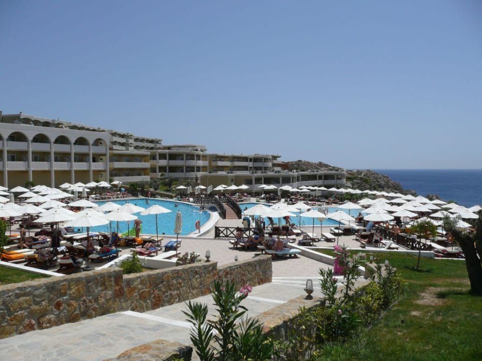 Die 2 neue Poolanlage mit neuen Zimmern Hotel Kalithea Horizon Royal