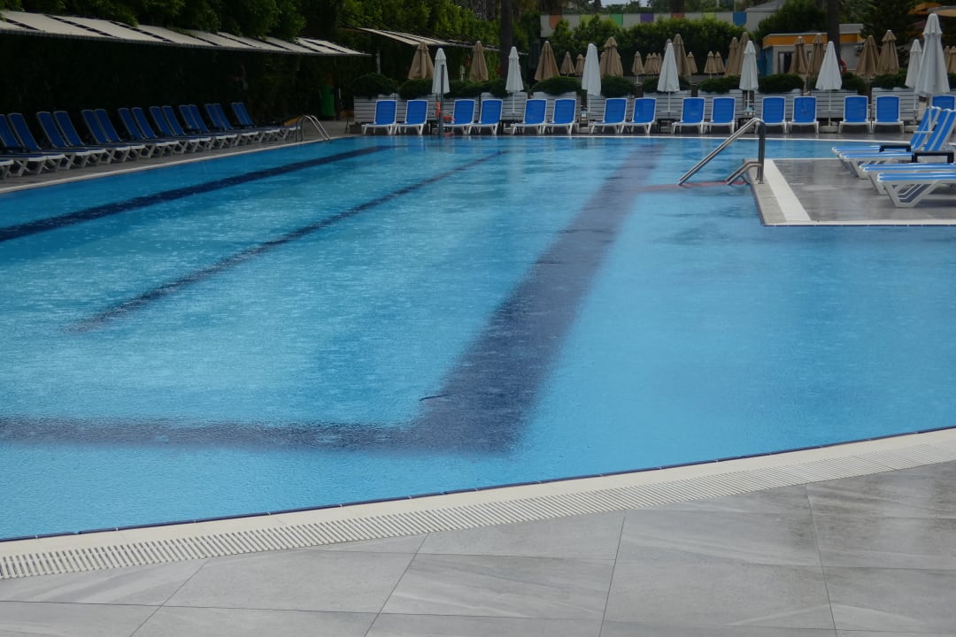 Pool Hane Family Resort