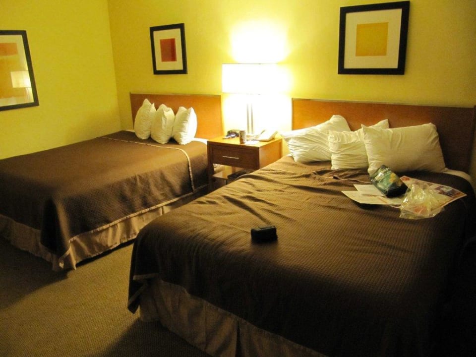 Zimmer mit 2 Queenbetten Howard Johnson Inn San Diego Sea World