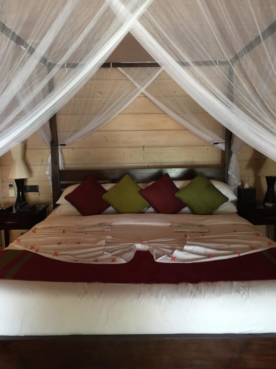 Bett bei Ankunft Komandoo Island Resort & Spa - Adults only