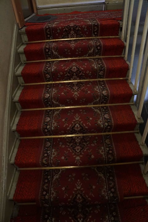 Treppenaufgang zum Hotel Pension Messe am Funkturm