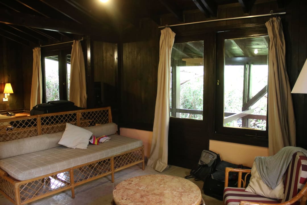 Sitzecke und Blick zum Balkon Villa Las Brujas