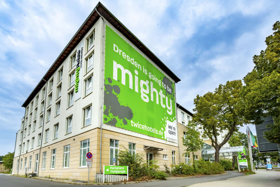 Außenansicht mightyTwice Hotel Dresden