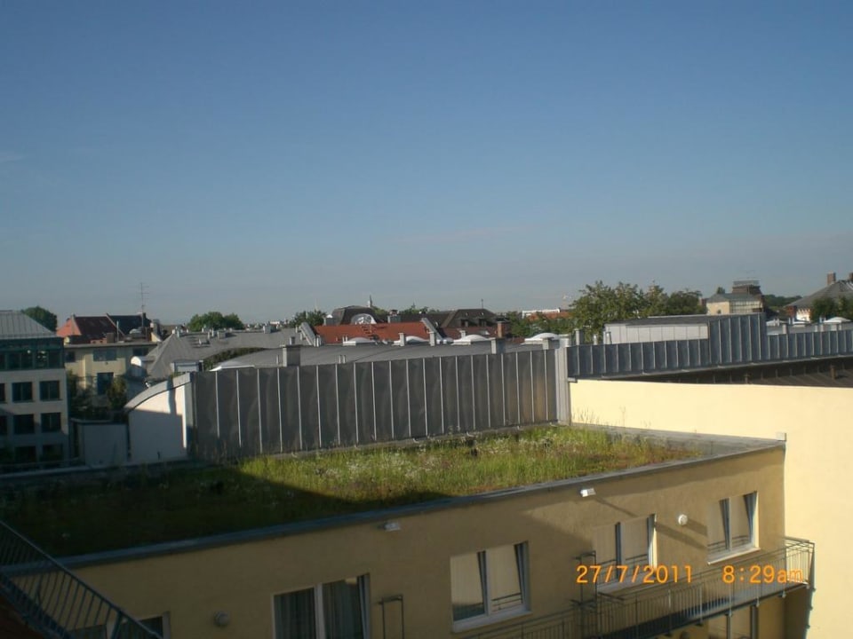 Zimmeraussicht 6.Etage Hotel München City Center affiliated by Meliá