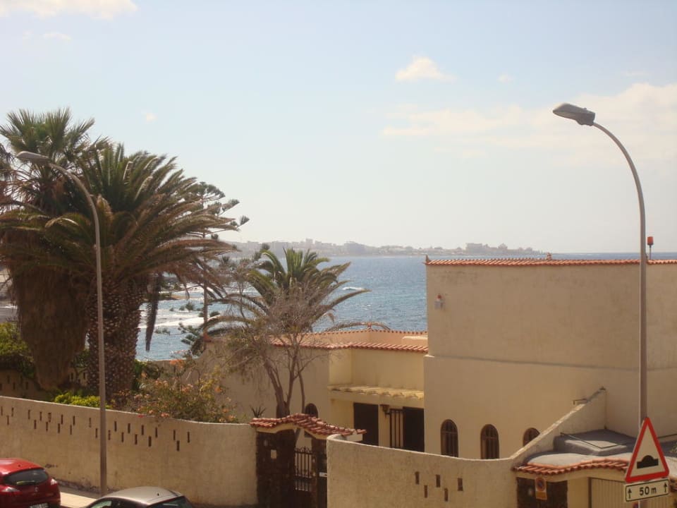 Ausblick vom Balkon nach Playa de las Americas HOVIMA Jardin Caleta