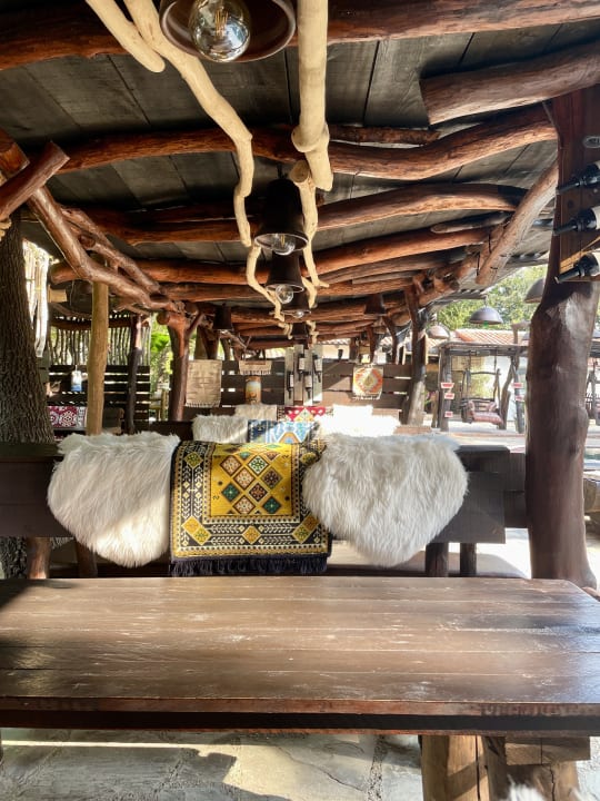 Gastro Ara E Vjeter Resort