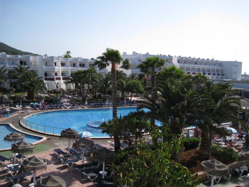 Pool Grand Palladium White Island Resort & Spa