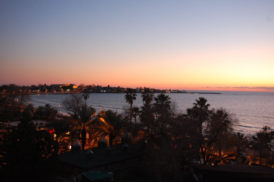 Zimmerausblick auf die hist. Altstadt Side Side Star Beach