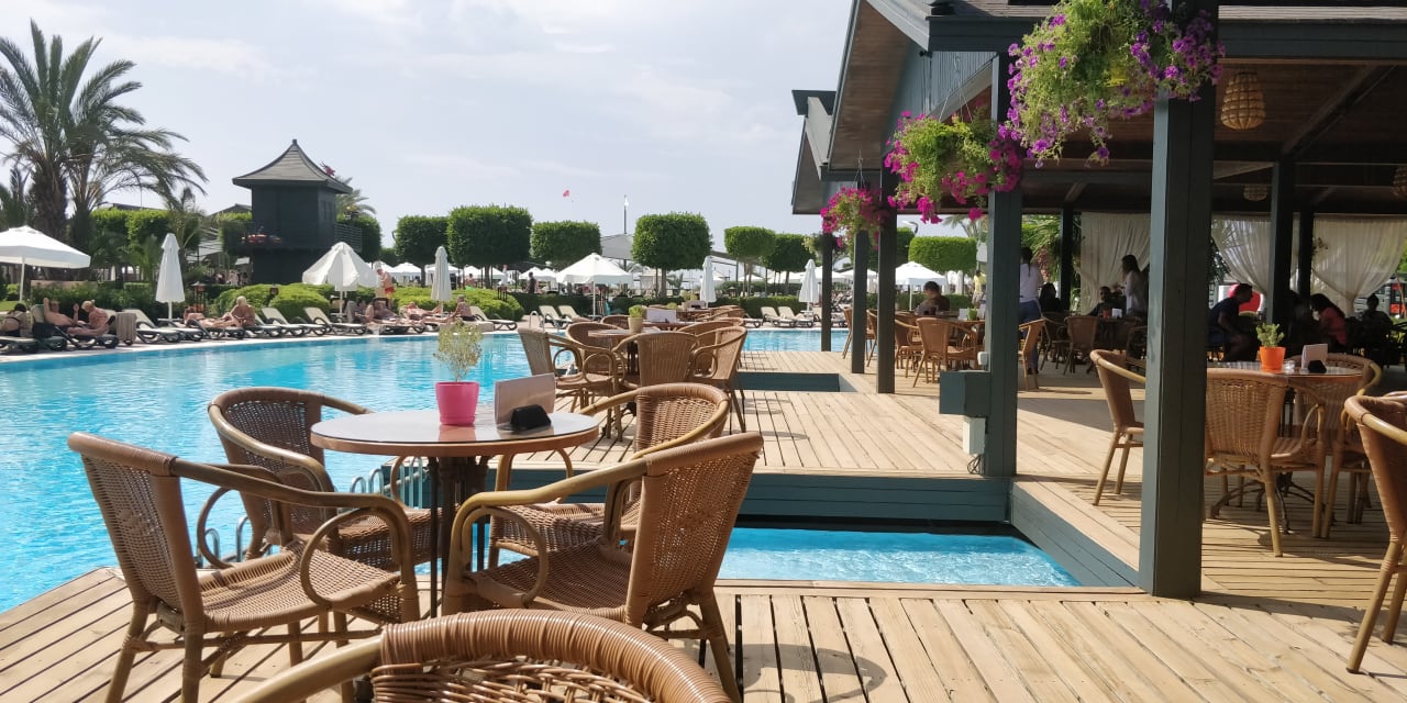 Gastro Limak Lara Deluxe Hotel & Resort