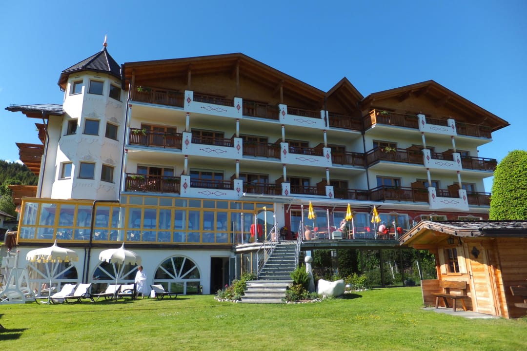 Verwöhnhotel Sonnenberg SONNENBERG | Panorama Dolomites Wellbeing