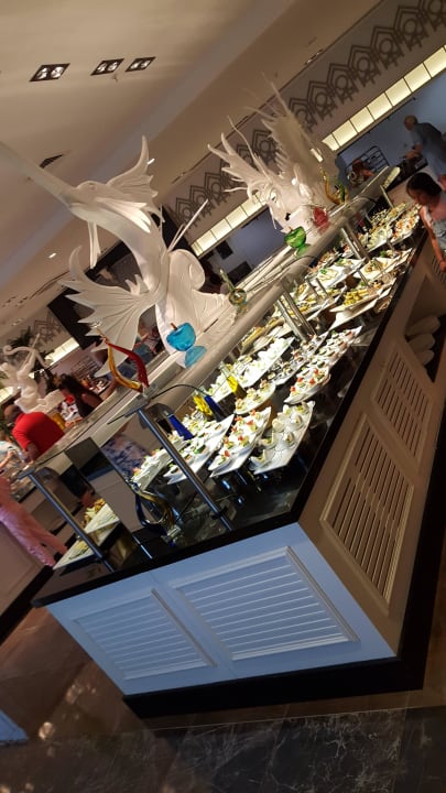 Büffe Well Palace Side