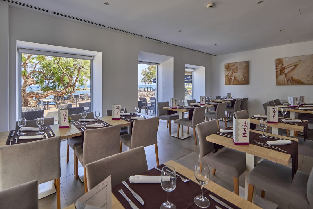 Gastro Hotel Ilusion Moreyó