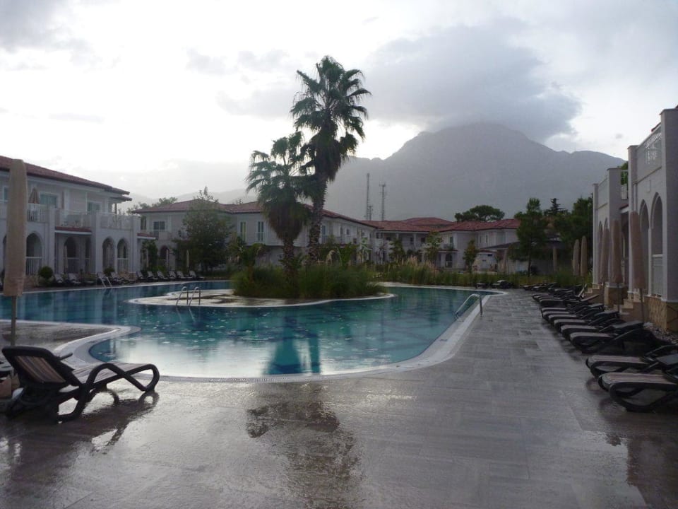 Privatpool Güral Premier Tekirova