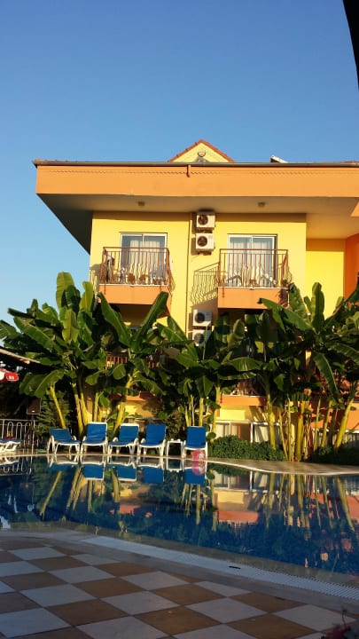 Pool Anlage Yavuzhan Otel