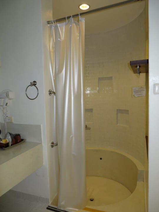 Riesige Dusche Villa 207 Baan Khaolak Beach Resort